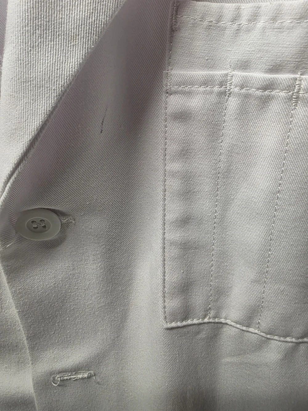 Barco iQ Mens White Lab Coat Size 42 - 3 Pocket Medical Doctor 36